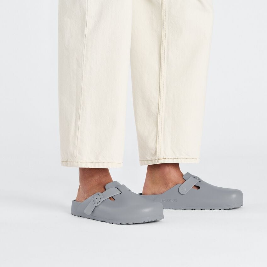 Unisex Boston Essentials EVA Stone Coin Regular/Wide