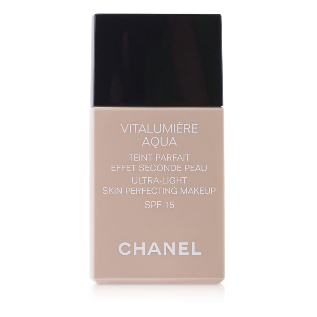 Chanel Vitalumiere Aqua Ultra Light Skin Perfecting M/U SPF15 - # 20 Beige  30ml/1oz