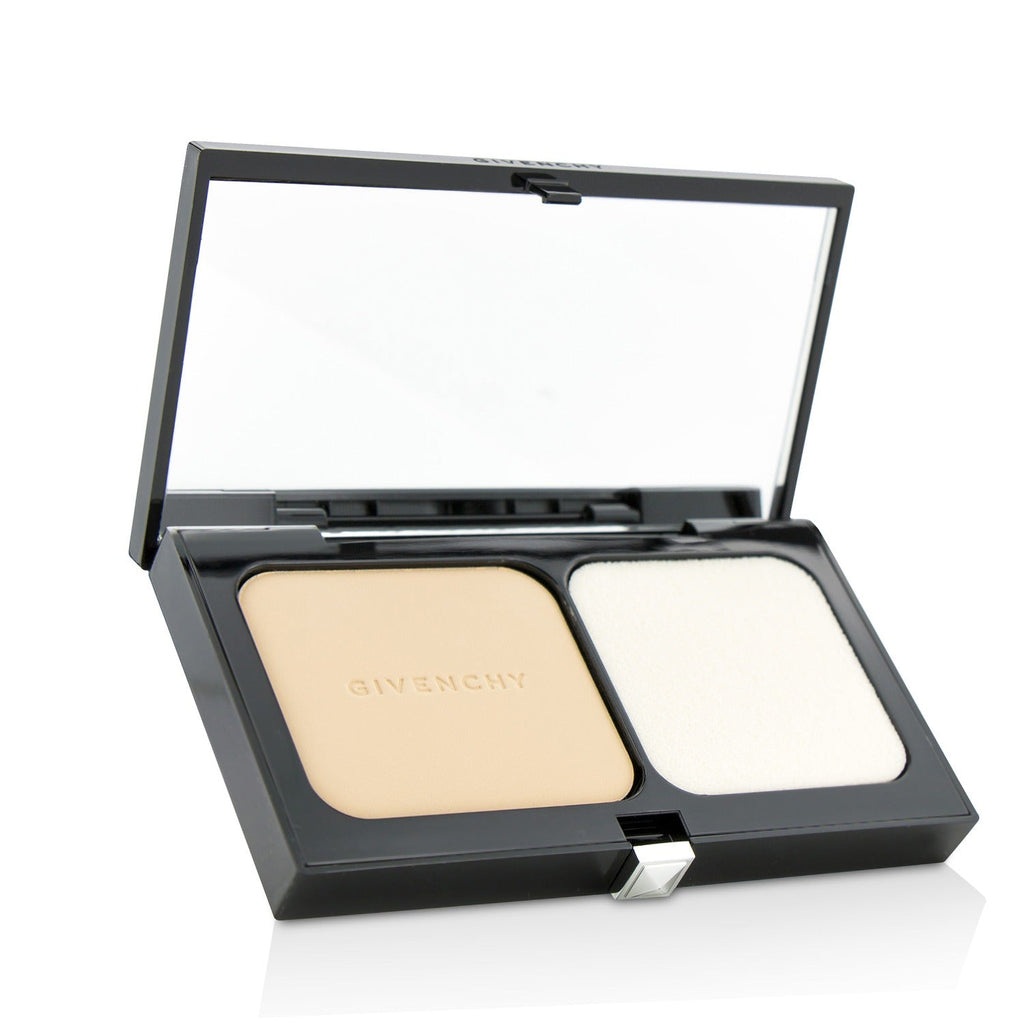 Givenchy Matissime Velvet Radiant Mat Powder Foundation SPF 20 - #05 Mat Honey  9g/0.31oz