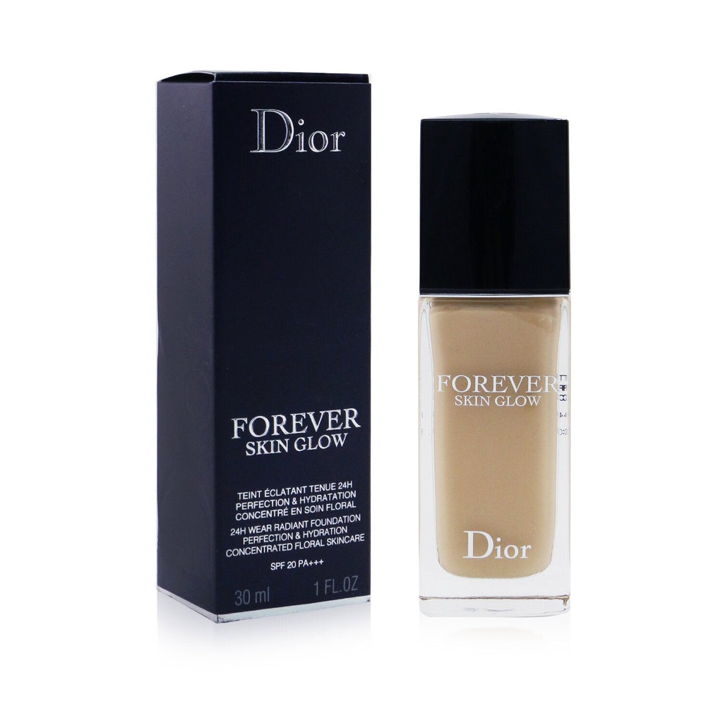 Christian Dior Dior Forever Skin Glow 24H Wear Radiant Foundation SPF 20 - # 1.5W Warm/Glow  30ml/1oz