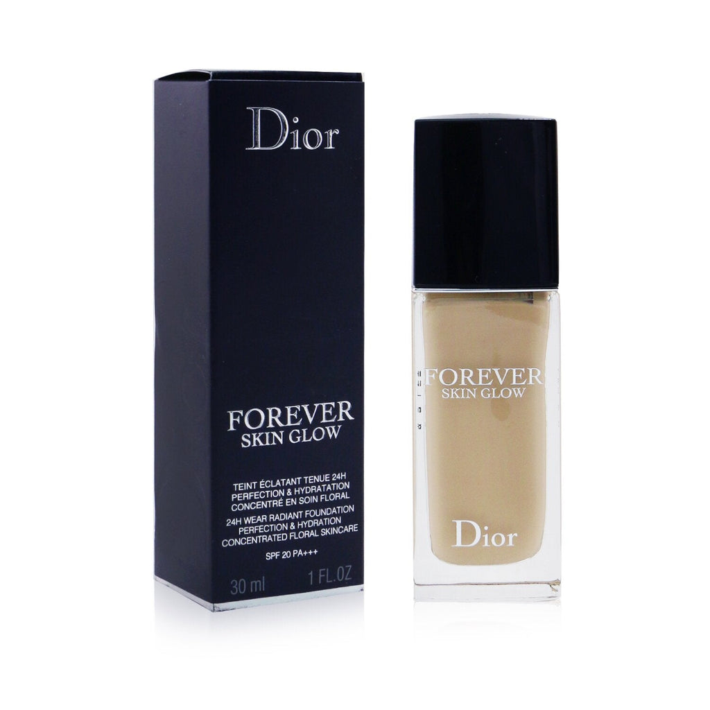Christian Dior Dior Forever Skin Glow 24H Wear Radiant Foundation SPF 20 - # 1.5W Warm/Glow  30ml/1oz