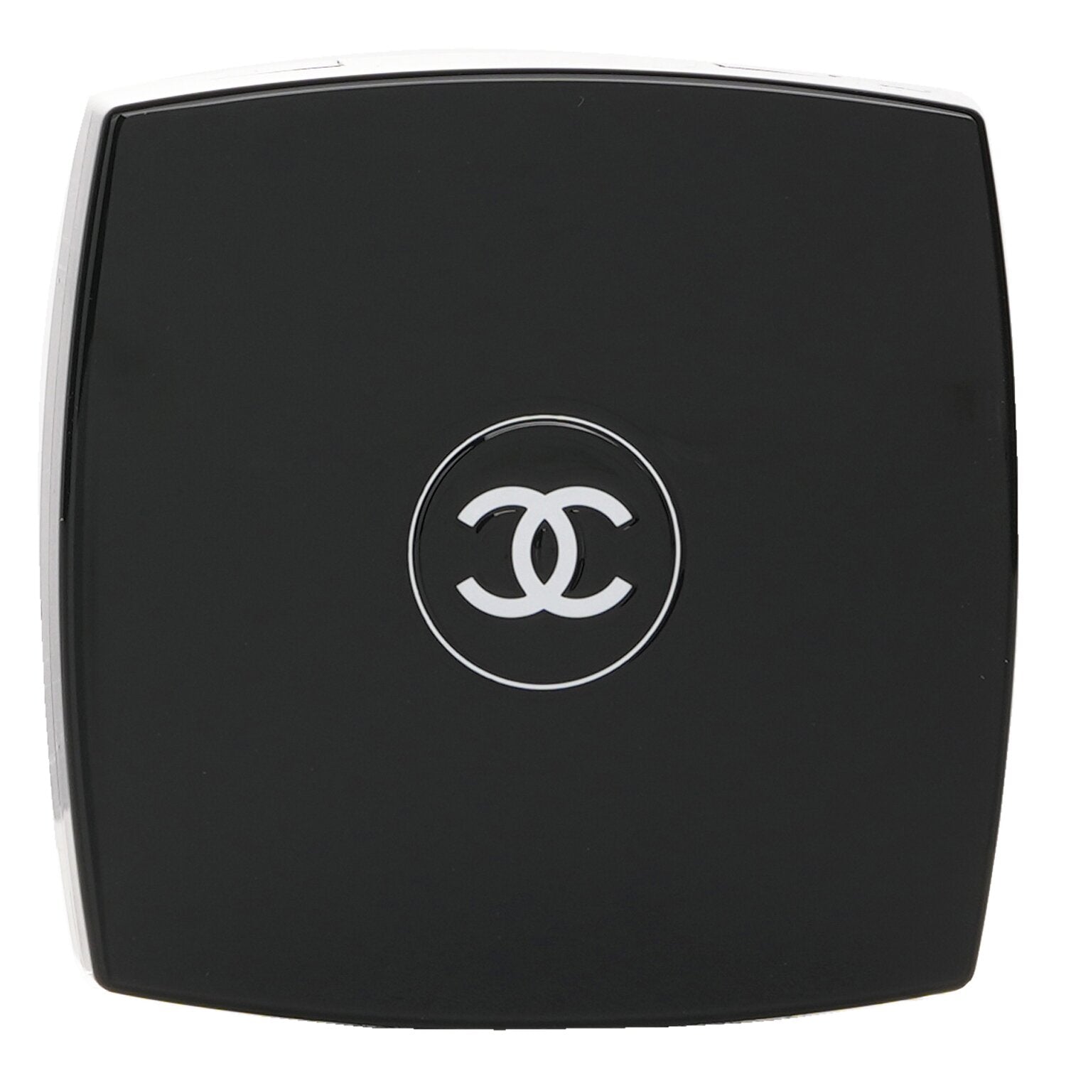 Chanel Ombre Essentielle Multi Use Longwearing Eyeshadow - # 220 Blanc Perle  2.2g