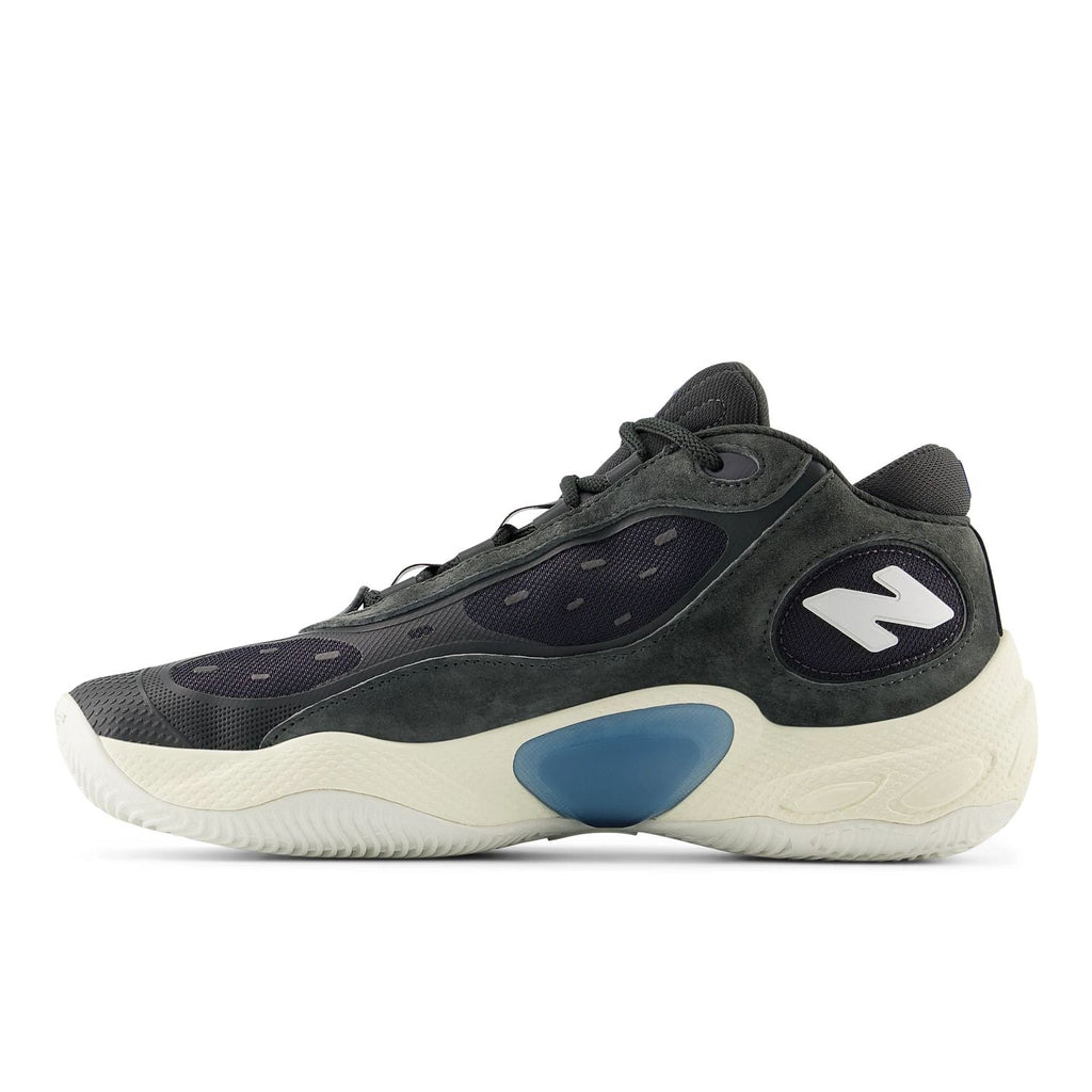 New Balance Men's Fresh Foam BB V3 Basketball Shoe