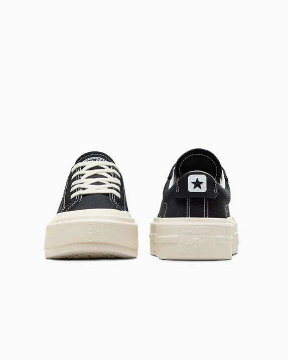 Converse Cruise Low Top