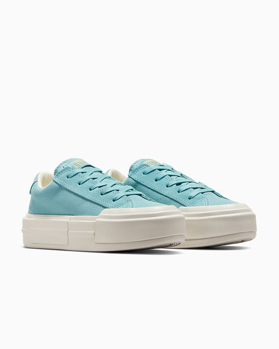 Converse Cruise Low Top