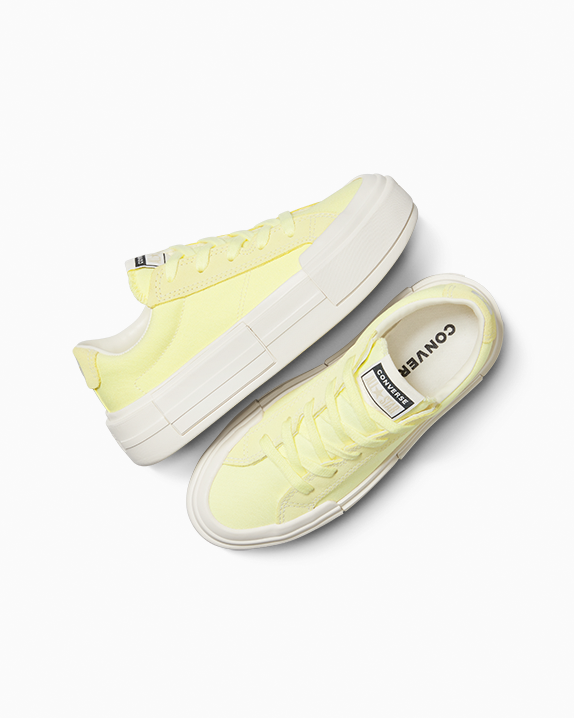 Converse Cruise Low Top