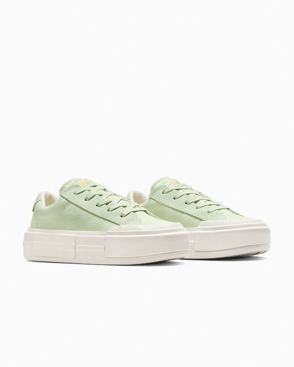 Converse Cruise Low Top