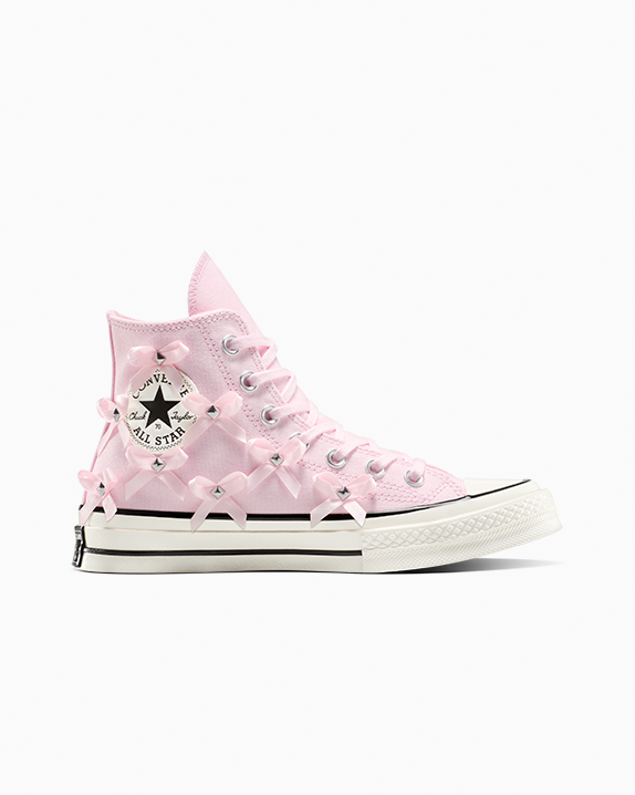 Chuck 70 Bows & Studs