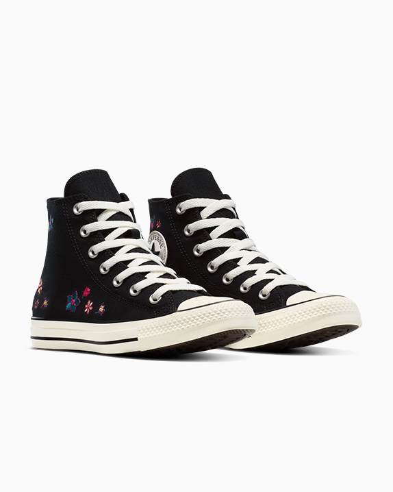 Chuck Taylor All Star Flowers
