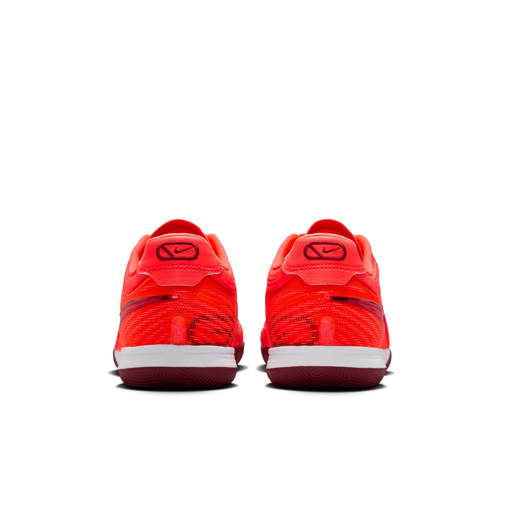 Nike Tiempo Reactgato Indoor/Court Low-Top Soccer Shoes