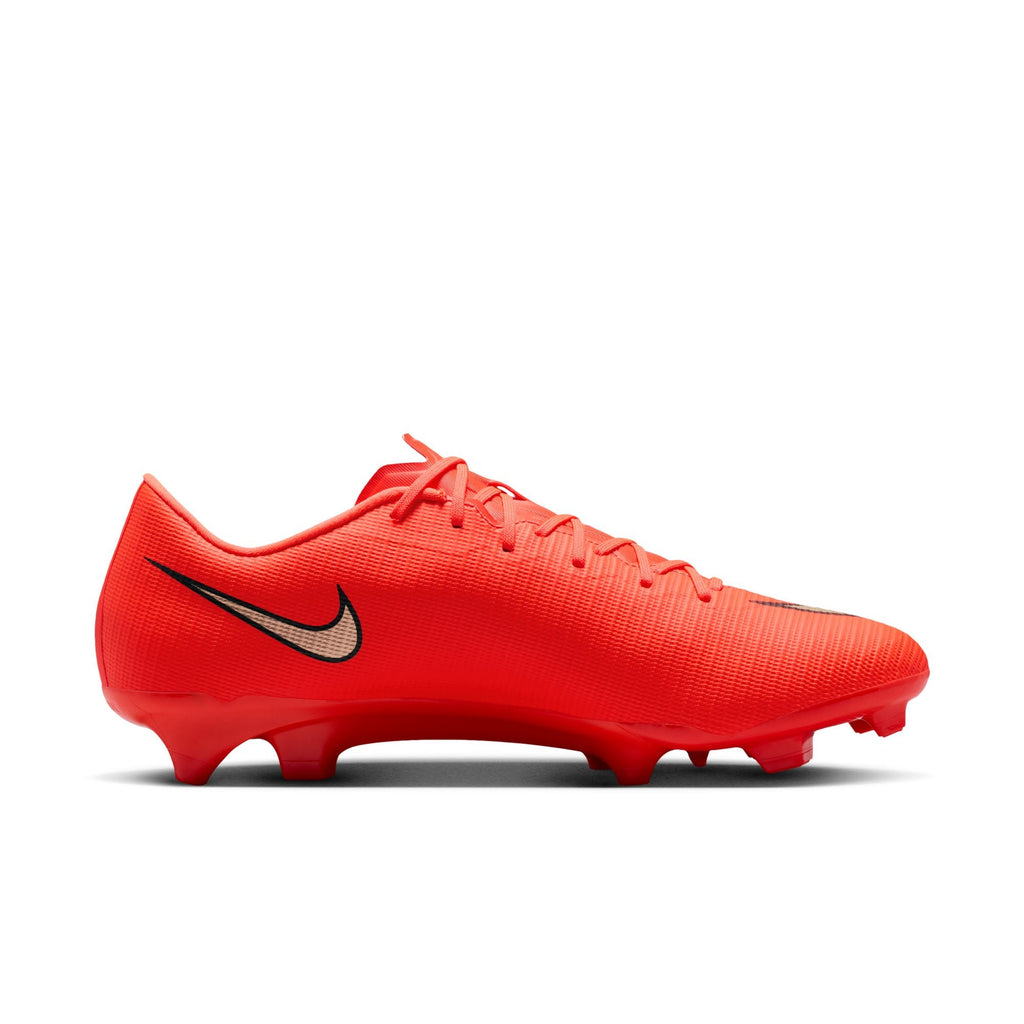 Nike Mercurial Vapor 17 Academy Multi-Ground Low-Top Soccer Cleats