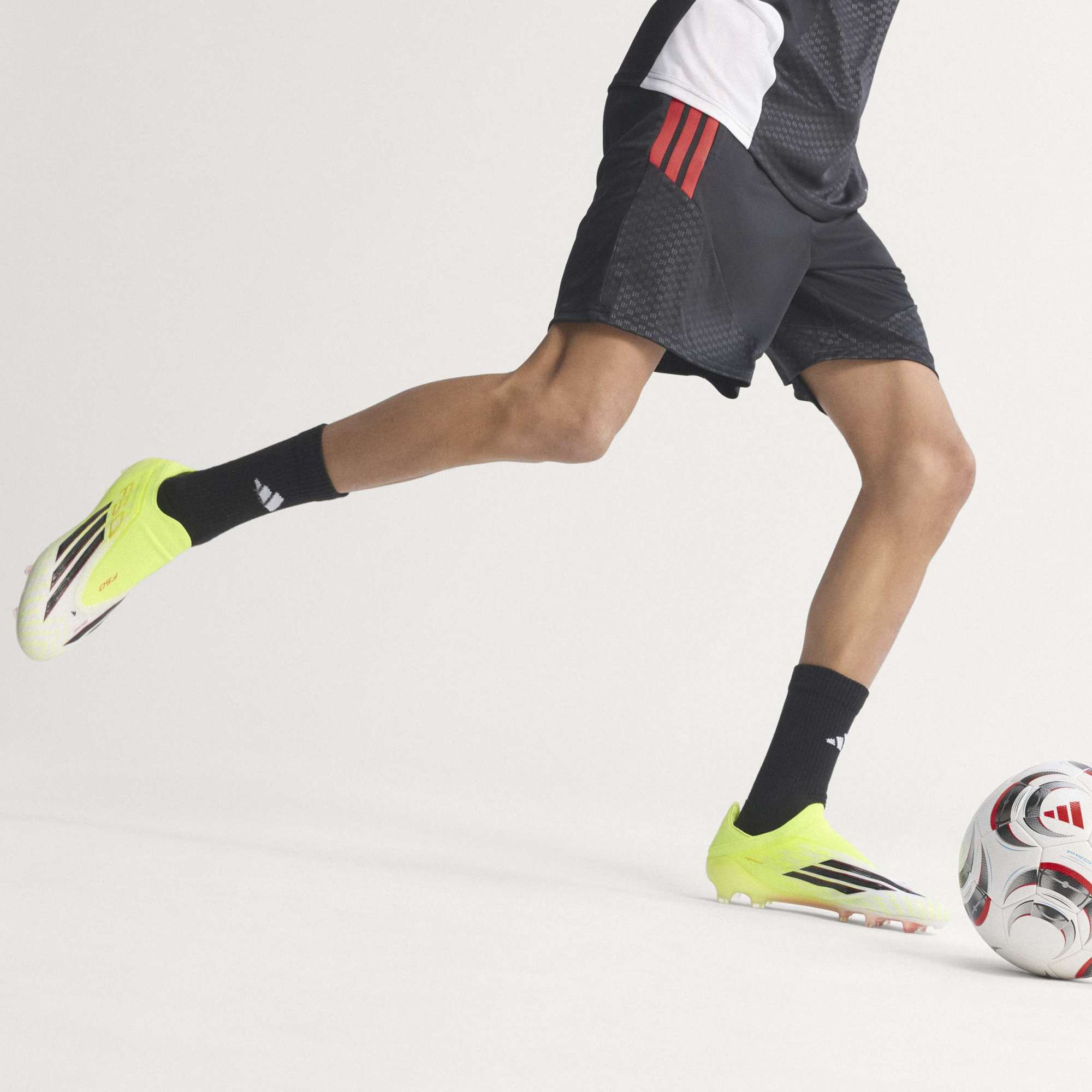 adidas F50 Elite Laceless Firm Ground Cleats